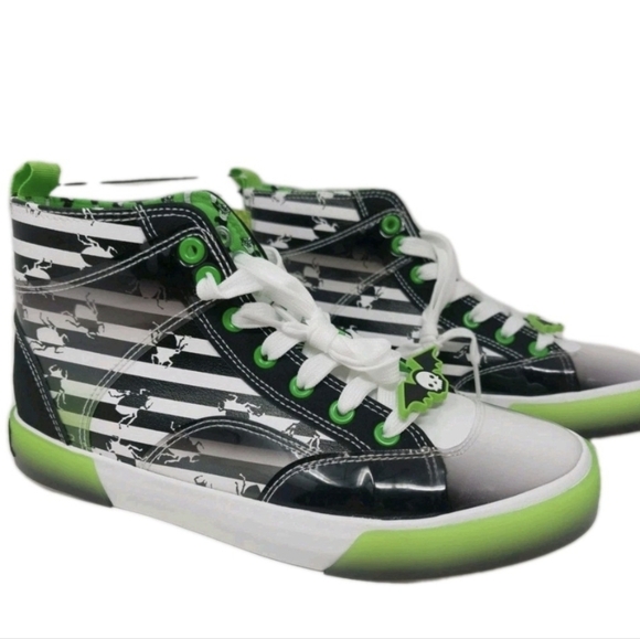 Beetlejuice size 6 black and green high-top sneakers with a punk vibe shoes - Picture 1 of 6